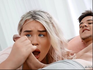 deepthroat blonde cumshot hd: published 2024-07-30