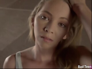 deepthroat big cock blonde hd: published 2024-07-17